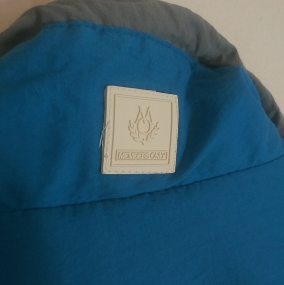 Members Only Retro Windbreaker - Picture 6 of 6